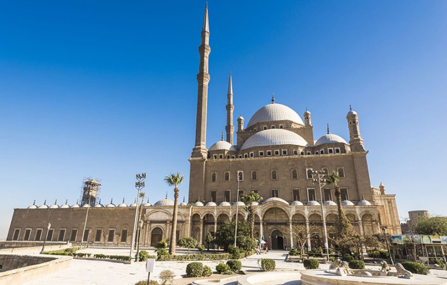 Cairo Day Tour to Egyptian Museum, Citadel and Khan Khalili Bazaar